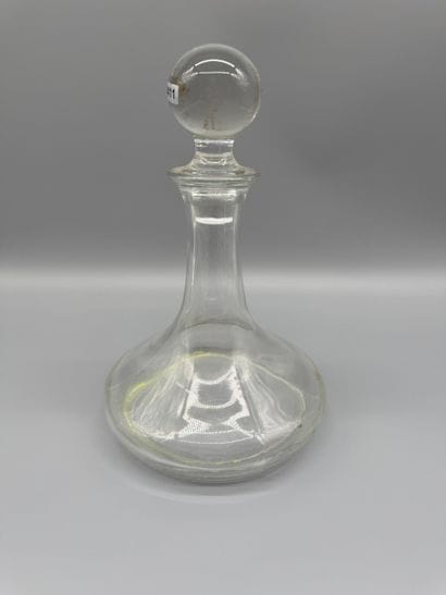 Glass Wine Decanter - Stopper Model
A clear...