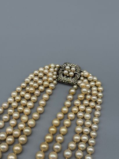 MAJORICA Five-strand imitation pearl necklace...