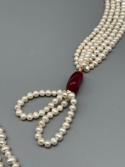 ART DECO-STYLE LONG NECKLACE WITH FRESHWATER...