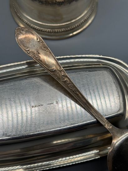Set of silver plated tableware.
Various serving...