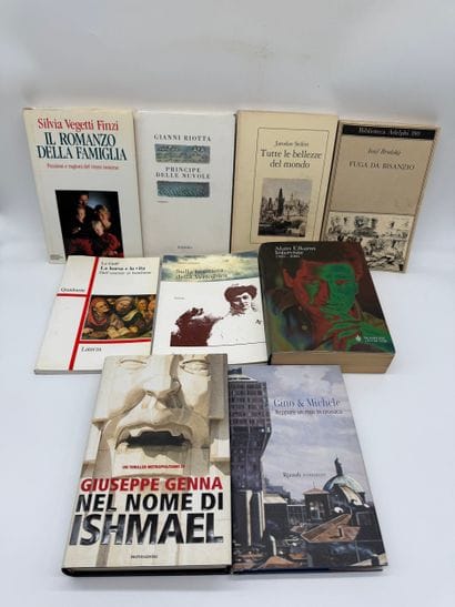 Set of nine works of literature and essays
-...