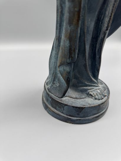 Set of three decorative statues: Venus, Egyptian...