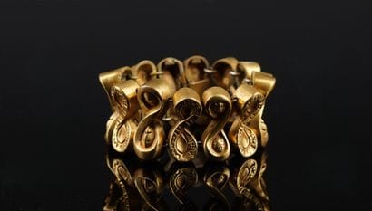 Line VAUTRIN (1913-1997)
Large bracelet articulé...