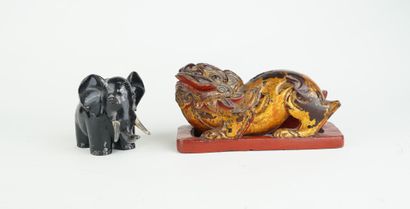Réunion de deux sujets :
L'un asiatique en...