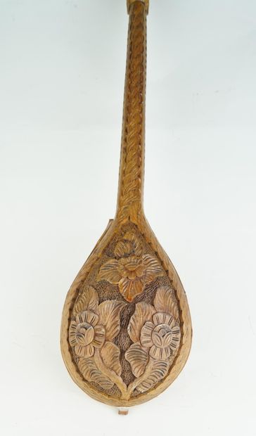 AFRIQUE
Instrument de musique à cordes en...