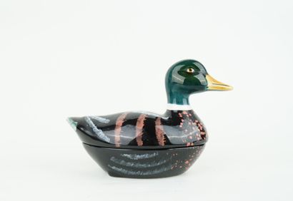 Michel CAUGANT
Canard formant boite, vide...