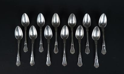 Suite de 12 petites cuillères en argent 950°/00,...