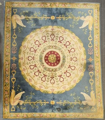 SAVONNERIE, dans le goût
Tapis en laine à...