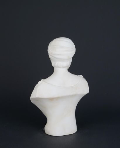 Guglielmo PUGI (1850-1915)
Buste de femme...