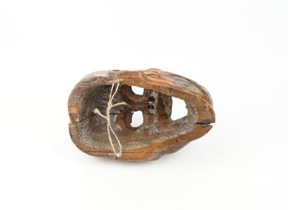 Masque de théâtre No en bois sculpté figurant...