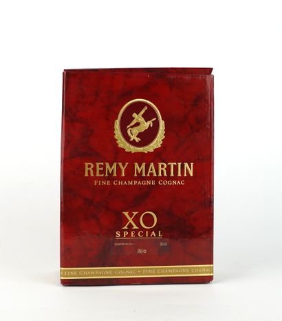 COGNAC
Rémy Martin
XO Spécial
Une bouteille...
