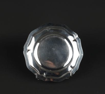 BROLIQUIER, LYON
Assiette ronde en argent...