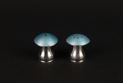 Salière et poivrière en argent 925°/00 en...