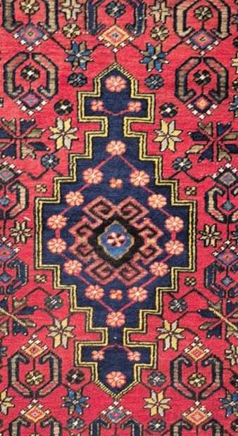 KONYA, Anatolie centrale
Tapis en laine
Vers...
