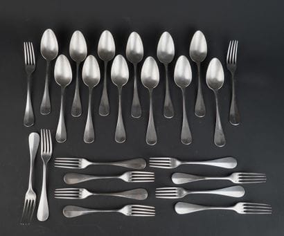 Ménagère en argent 950°/00 modèle uniplat,...