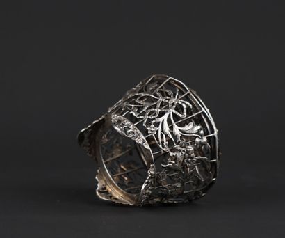 Récipient en argent anglais 925°/00 en forme...