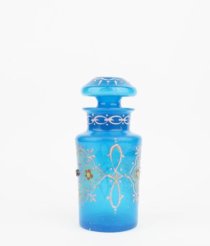 BOHEME pour l'Orient
Flacon en opaline bleue,...