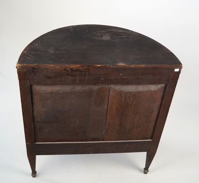 Commode demi-lune en bois de placage ouvrant...