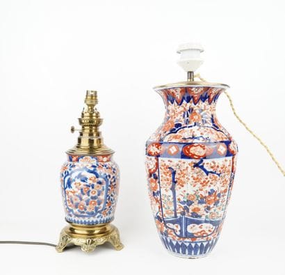 JAPON et CHINE
Réunion de deux vases en porcelaine...