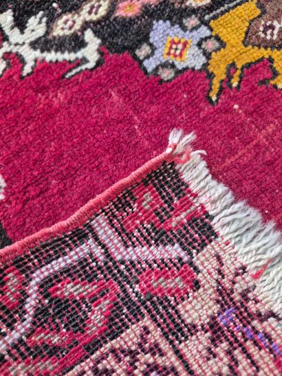 Ancien kircheir, Anatolie centrale
Tapis...