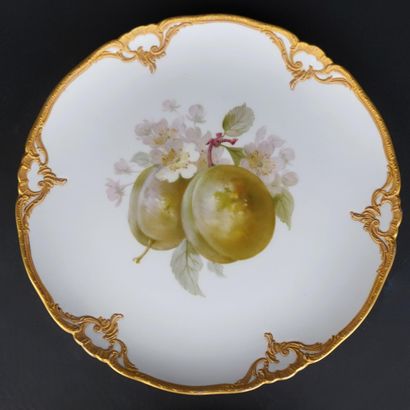 BERLIN, KPM
Suite de 4 assiettes en porcelaine...