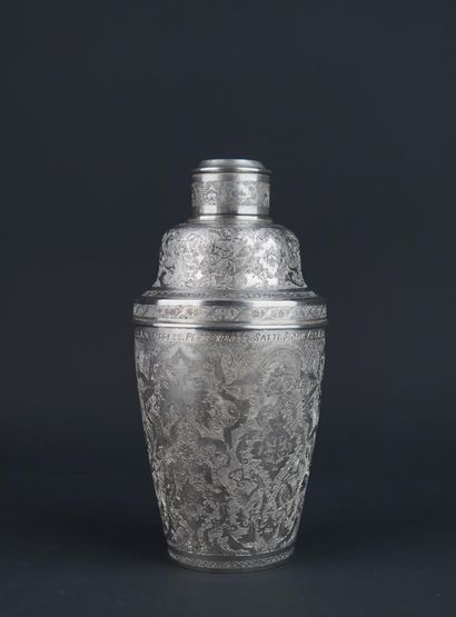 IRAN
Shaker en argent 800°/00 à riche décor...