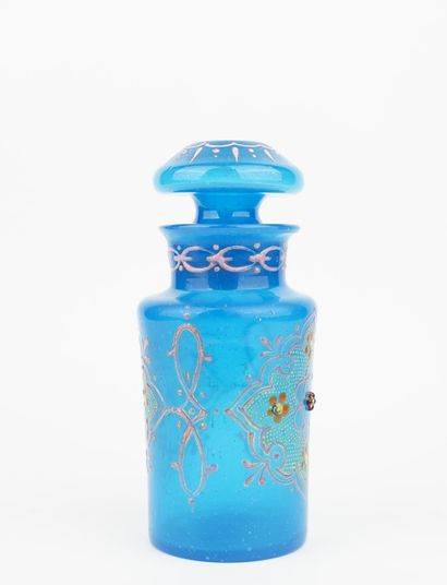 BOHEME pour l'Orient
Flacon en opaline bleue,...