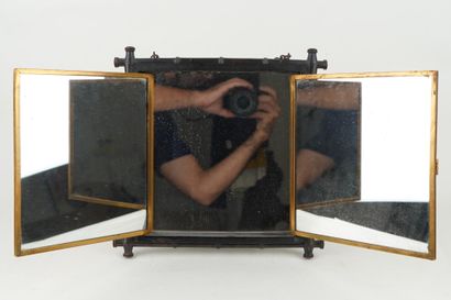 Miroir triptyque à structure en bois patiné...