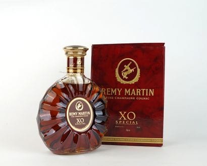 COGNAC
Rémy Martin
XO Spécial
Une bouteille...
