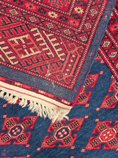 PAKISTAN
Tapis laine
189 x 121,5 cm
Petits...