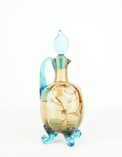Carafe en verre bleu et jaune, dans le goût...