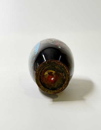 Vase japonais en cloisonné (shippo) – Début...