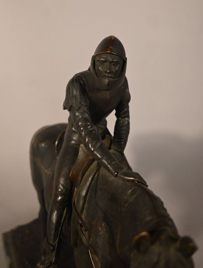 Cavalier en bronze sur socle en marbre, XIXe–début...