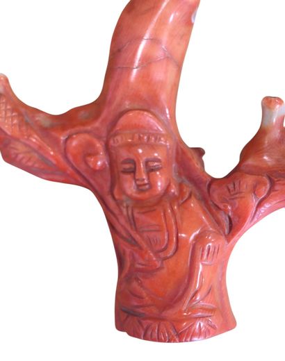 Figure chinoise en corail rouge sculpté –...