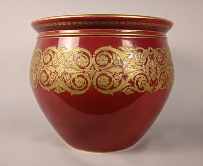 Cache-pot en porcelaine de Sèvres, période...