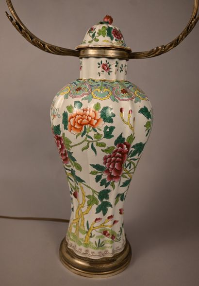 Samson-style porcelain lamp with floral and...