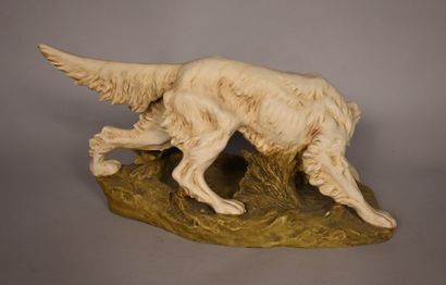ROYAL DUX (Bohême) – Chien de chasse à l’arrêt...