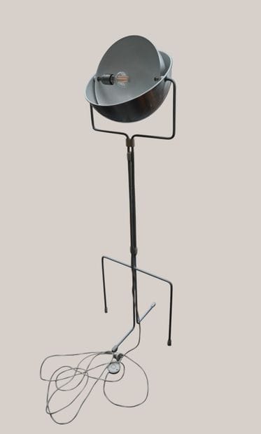 Lampe sur pied « Eclipse » par Evert Jelle...