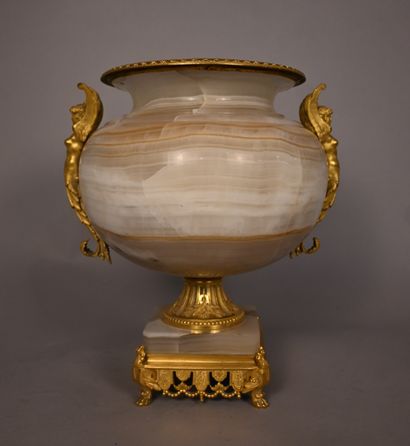 Napoleon III onyx and gilt bronze vase, late...