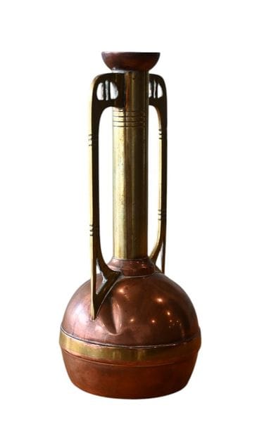 Petit vase à deux anses en cuivre et laiton...