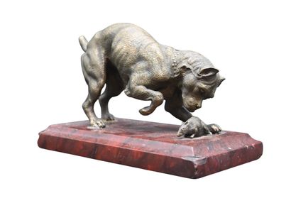 Sculpture en bronze « Chien et Rat » sur...