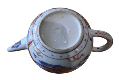 Théière en porcelaine Imari – Chine, dynastie...