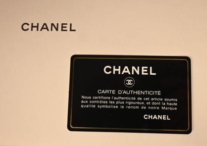 CHANEL Classic Flap – Sac à rabat en cuir...