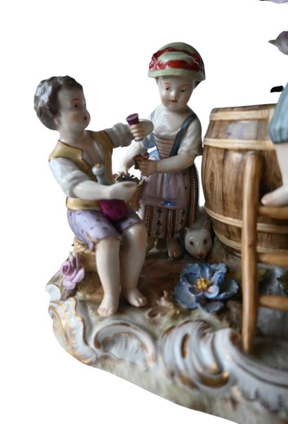 Figurine en porcelaine Volkstedt – Scène...