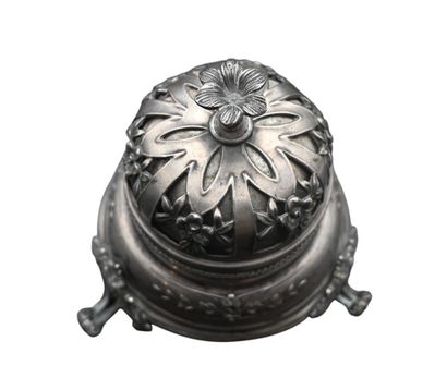 Solid silver table bell, Austria, circa 1880
Solid...
