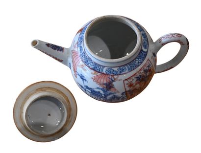 Théière en porcelaine Imari – Chine, dynastie...