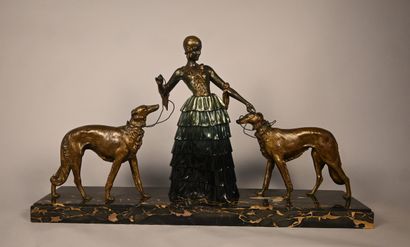 Groupe Art Déco en bronze patiné représentant...