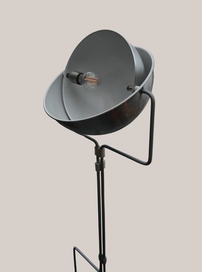 Lampe sur pied « Eclipse » par Evert Jelle...