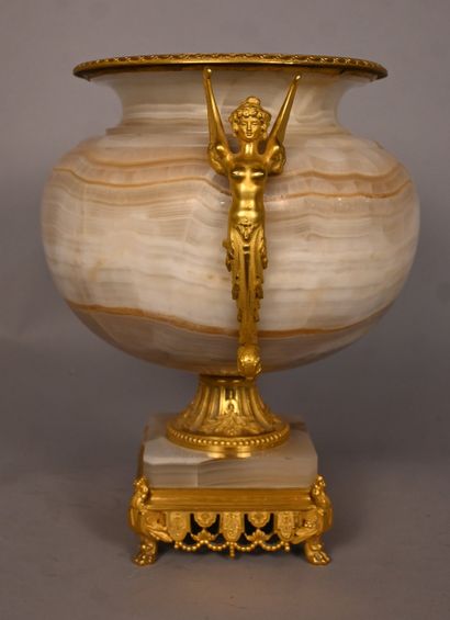 Napoleon III onyx and gilt bronze vase, late...