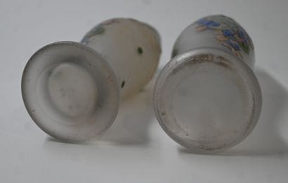 Paire de vases Art Nouveau signés Legras,...